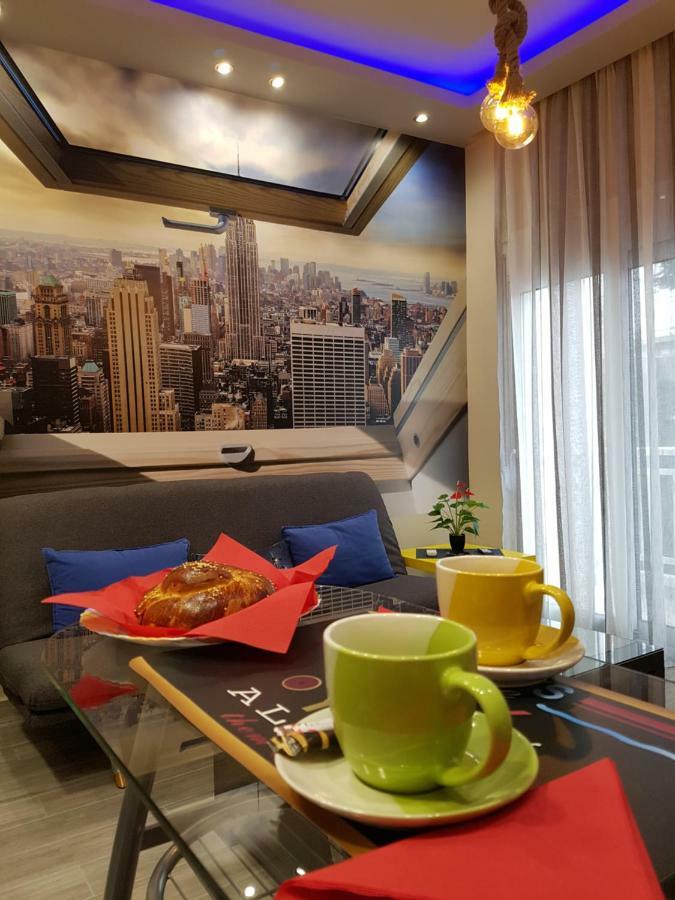 Betty'S Central Apartment อเล็กซานโดรโพลิส ภายนอก รูปภาพ